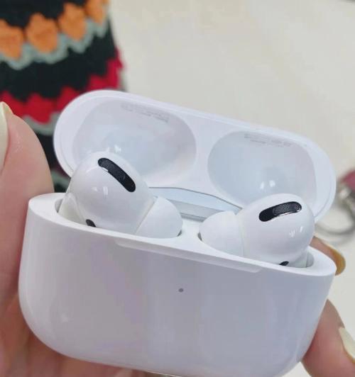 苹果AirPods3的使用指南（掌握AirPods3的功能和操作方法，享受无线音频体验）