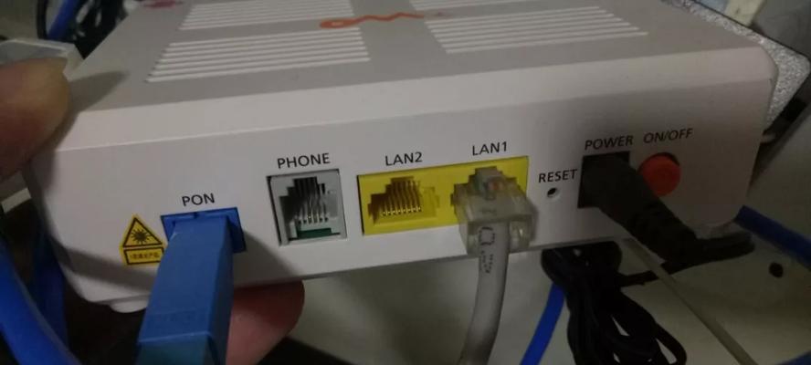 光猫自带WiFi，是否还需要装路由器？（光猫自带WiFi是否能满足日常网络需求，值不值得购买路由器？）