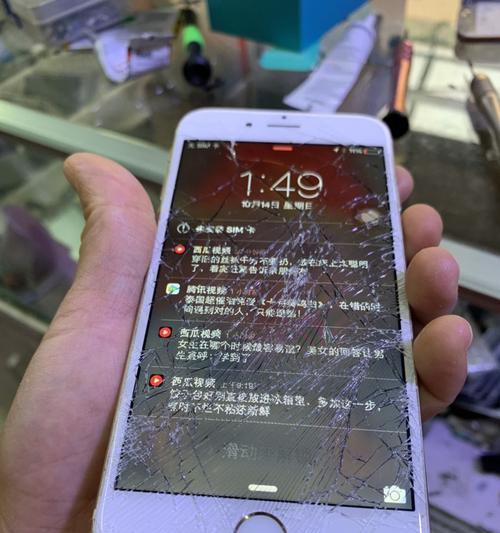 iPhone6换外屏，轻松续命手机新生（让你的iPhone6重焕青春，重拾绚丽色彩）