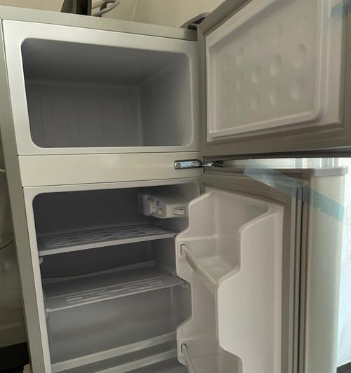 冰柜塑料废弃物的环保处理方法（创新科技与可持续发展共赢冰柜塑料废弃物处理）