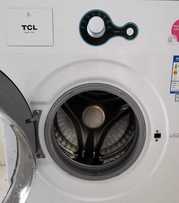 洗衣机屏幕乱闪的原因和解决方法（排查故障）