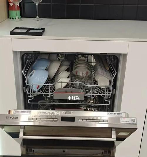 厨房换台面洗碗机安装方法大揭秘（从选购到安装）