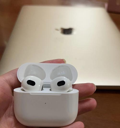 全新AirPods3（一触即发）