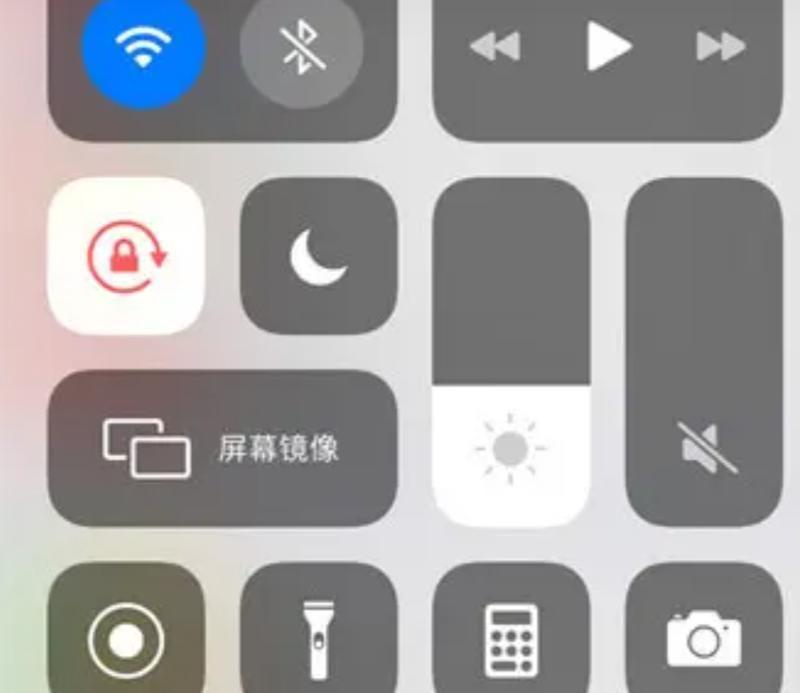 如何进行iPhone投屏？遇到连接问题怎么办？