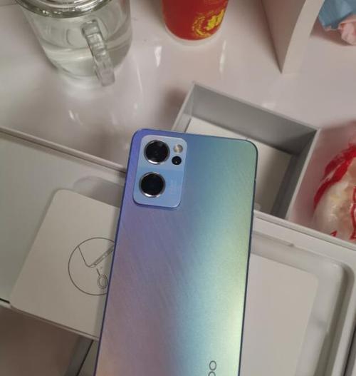 OPPO K10 Pro和OPPO Reno7哪个更值得购买？购机时应考虑哪些因素？