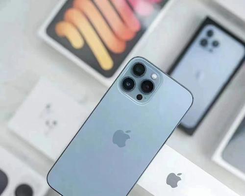 iPhone13全系快速评测？性能提升与新功能有哪些？